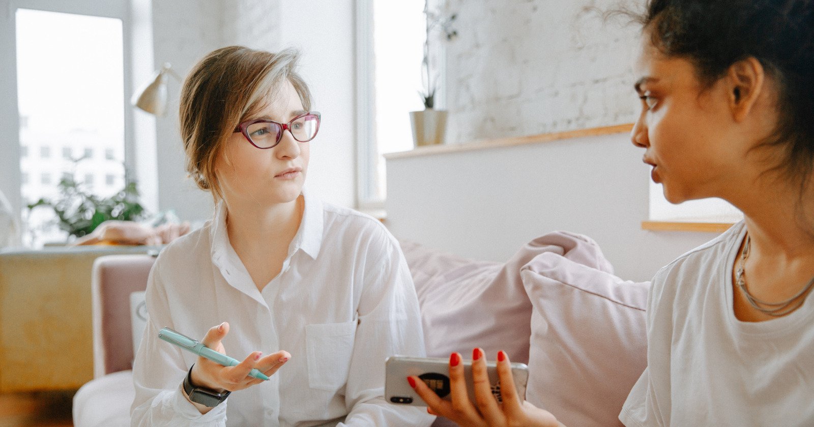 6 phrases closed-minded people tend to use without realizing how judgmental they sound