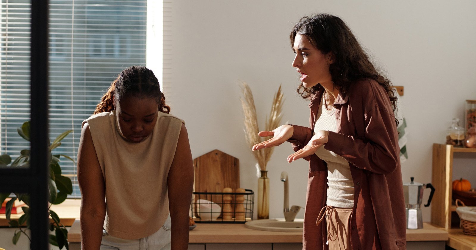 7 phrases emotionally immature women tend to use without realizing how childish they sound