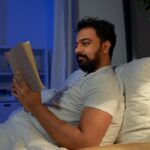 8 evening habits that will give you a mental and intellectual edge over 99% of people