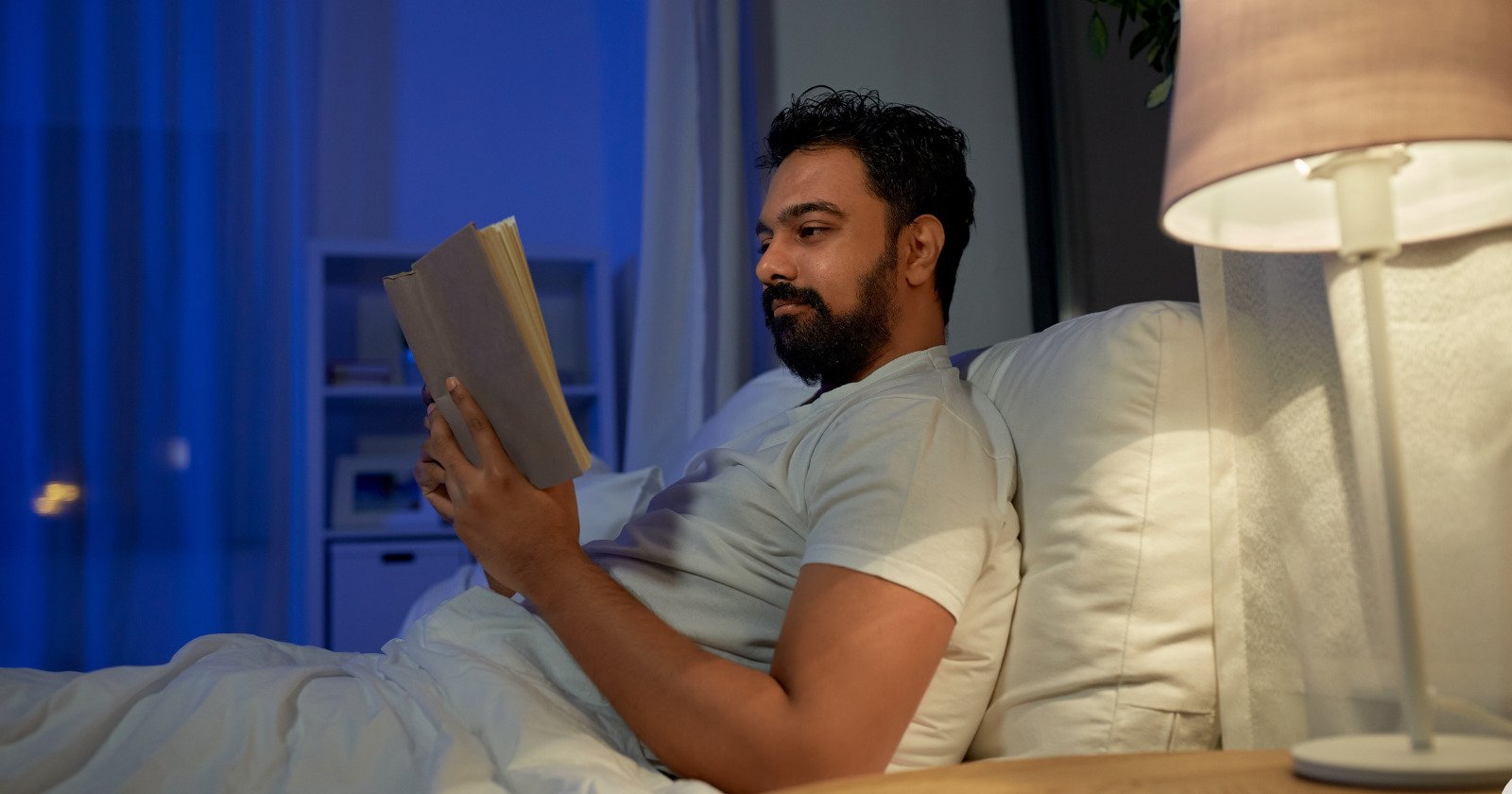 8 evening habits that will give you a mental and intellectual edge over 99% of people