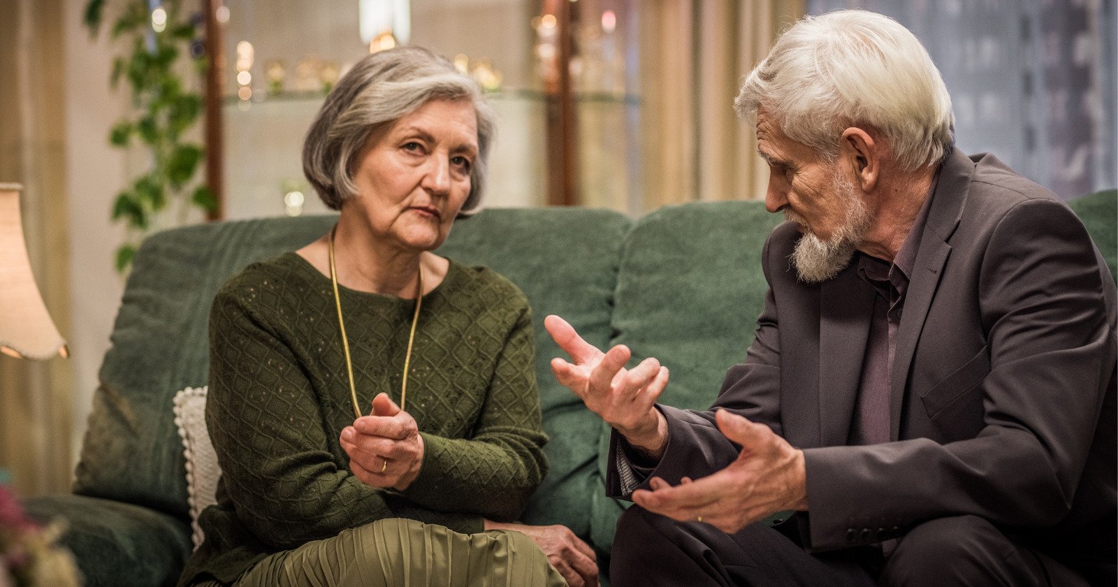 8 social mistakes retirees make that quietly shrink their circle—and how to fix them