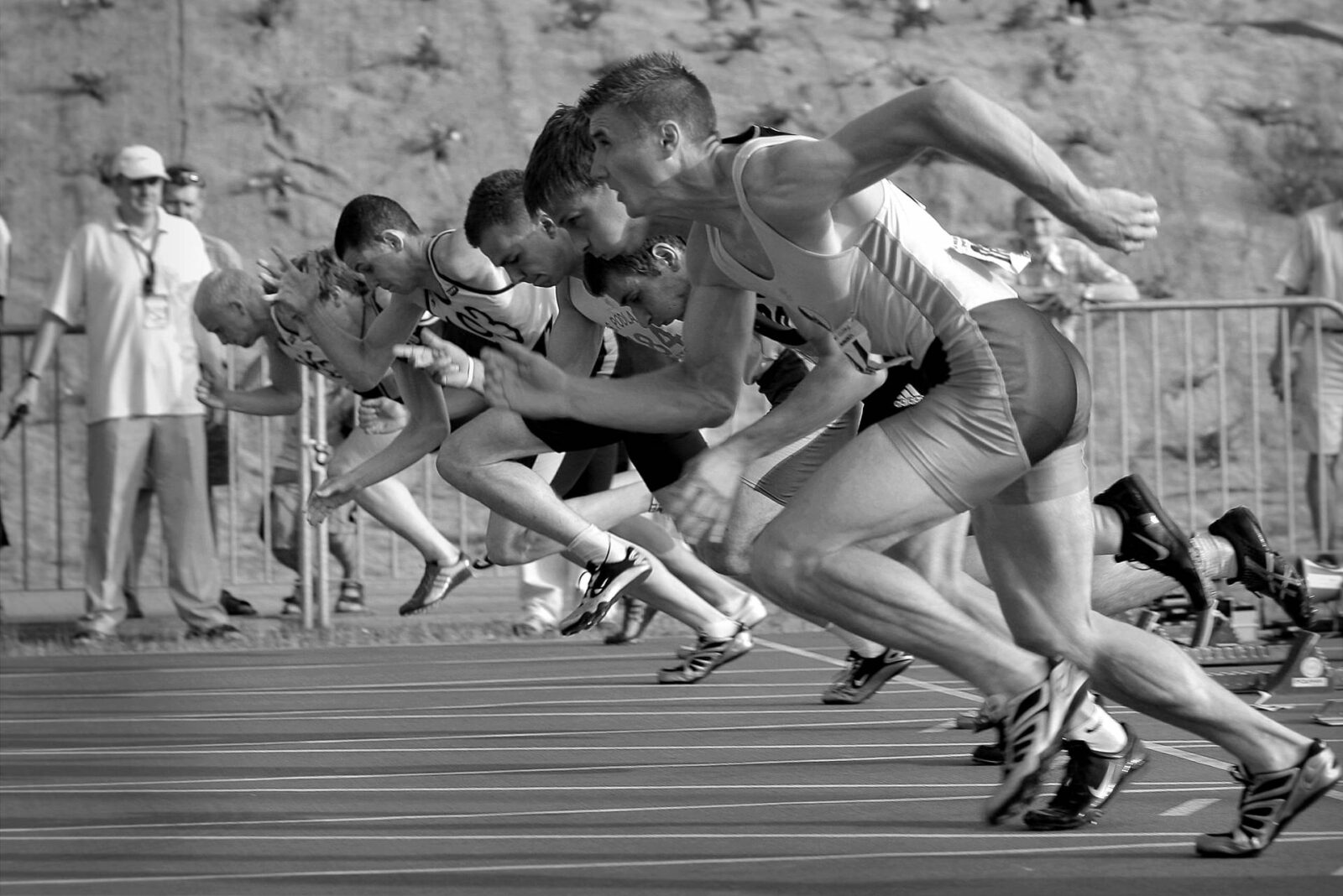 11 Tips for Creating Your Brand vs. Observing Competitors