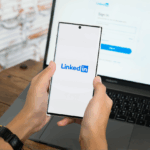 a weekly posting rhythm LinkedIn rewards
