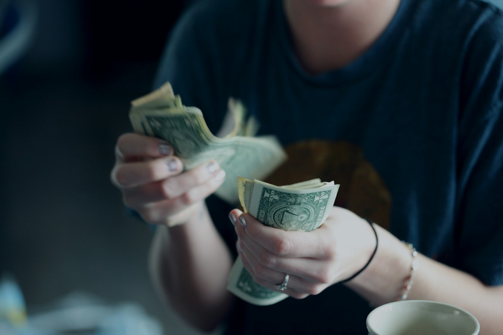 Raising Teens Who Understand Money, Responsibility, and Risk