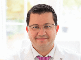 Doctor Builds New York's First AI-Integrated Fertility Clinic