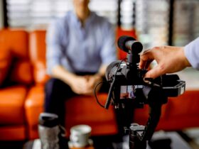 How Going Live on YouTube Turns Viewers Into Loyal Customers