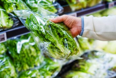 Parasite Outbreak Sends Lettuce Industry Into a PR Crisis