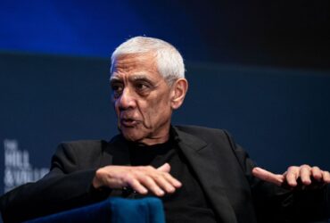 This Venture Capitalist Is Paying a Record $9.6B for the Seahawks
