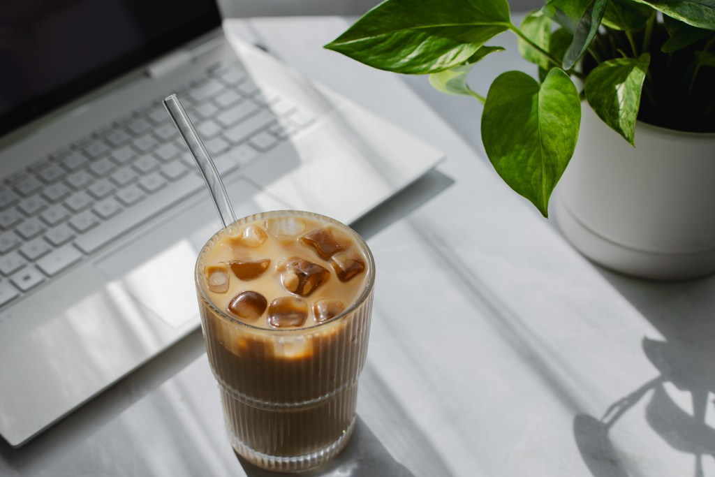 Gen Z Bringing Iced Coffee to Job Interview: Career Expert's Take