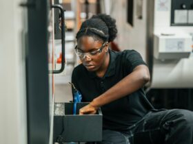 Google Seeks to Train 25,000 Veterans for In-Demand Jobs