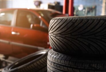 This Tire-Changing Robot Can Change 4 Tires in Under 15 Minutes