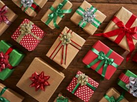 Apple, Amazon and Microsoft Introduce AI Gadgets for the Holidays