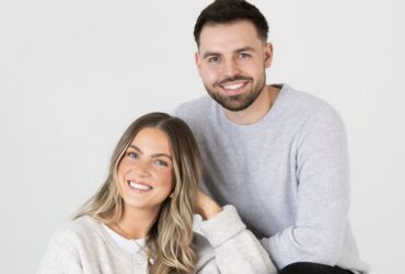 This Husband-Wife Duo Made $500,000 in Revenue in a Minute